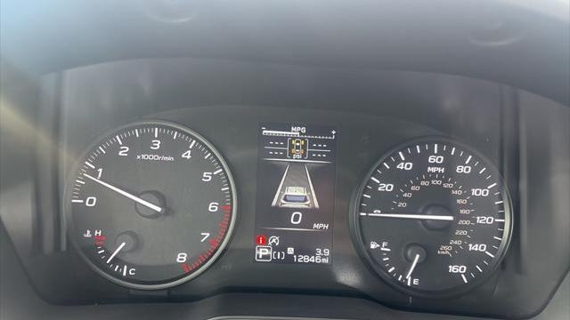 2025 Subaru Forester Base