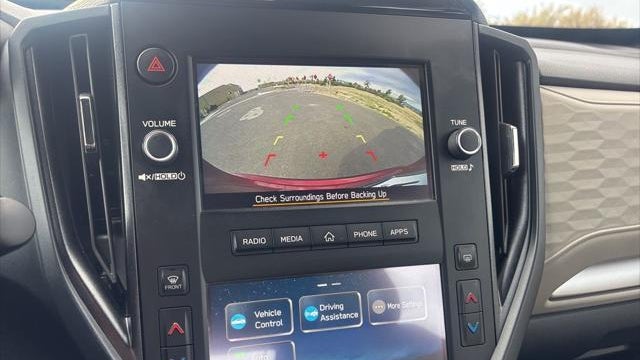 2025 Subaru Forester Base
