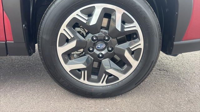 2025 Subaru Forester Base