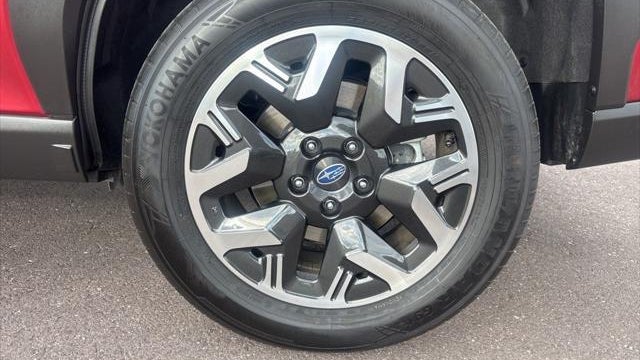 2025 Subaru Forester Base