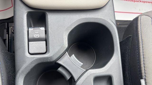 2025 Subaru Forester Base