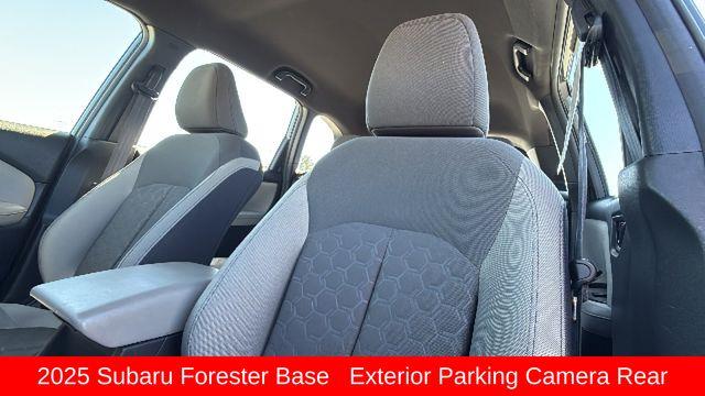 2025 Subaru Forester Base