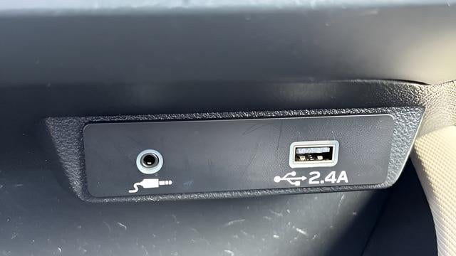 2025 Subaru Forester Base