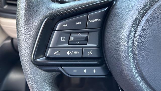 2025 Subaru Forester Base