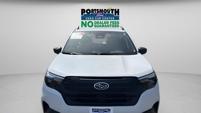 2025 Subaru Forester Base