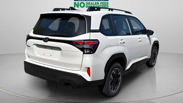 2025 Subaru Forester Base