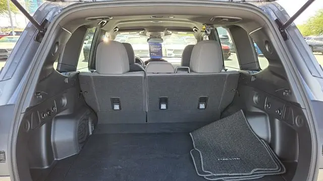 2025 Subaru Forester Base