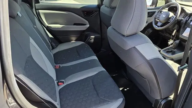 2025 Subaru Forester Base