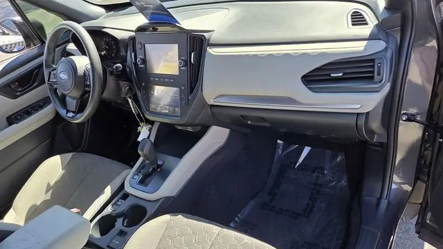 2025 Subaru Forester Base