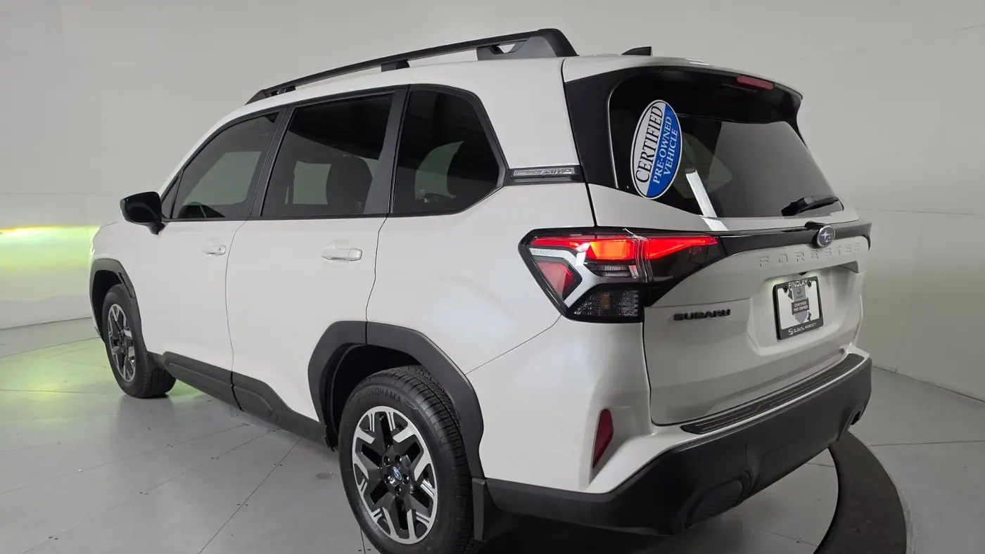2025 Subaru Forester Premium