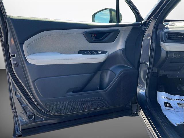 2025 Subaru Forester - $26,699