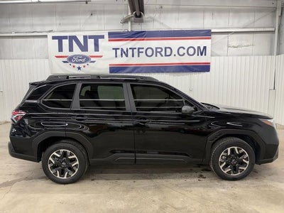 2025 Subaru Forester AWD Premium 4DR Crossover