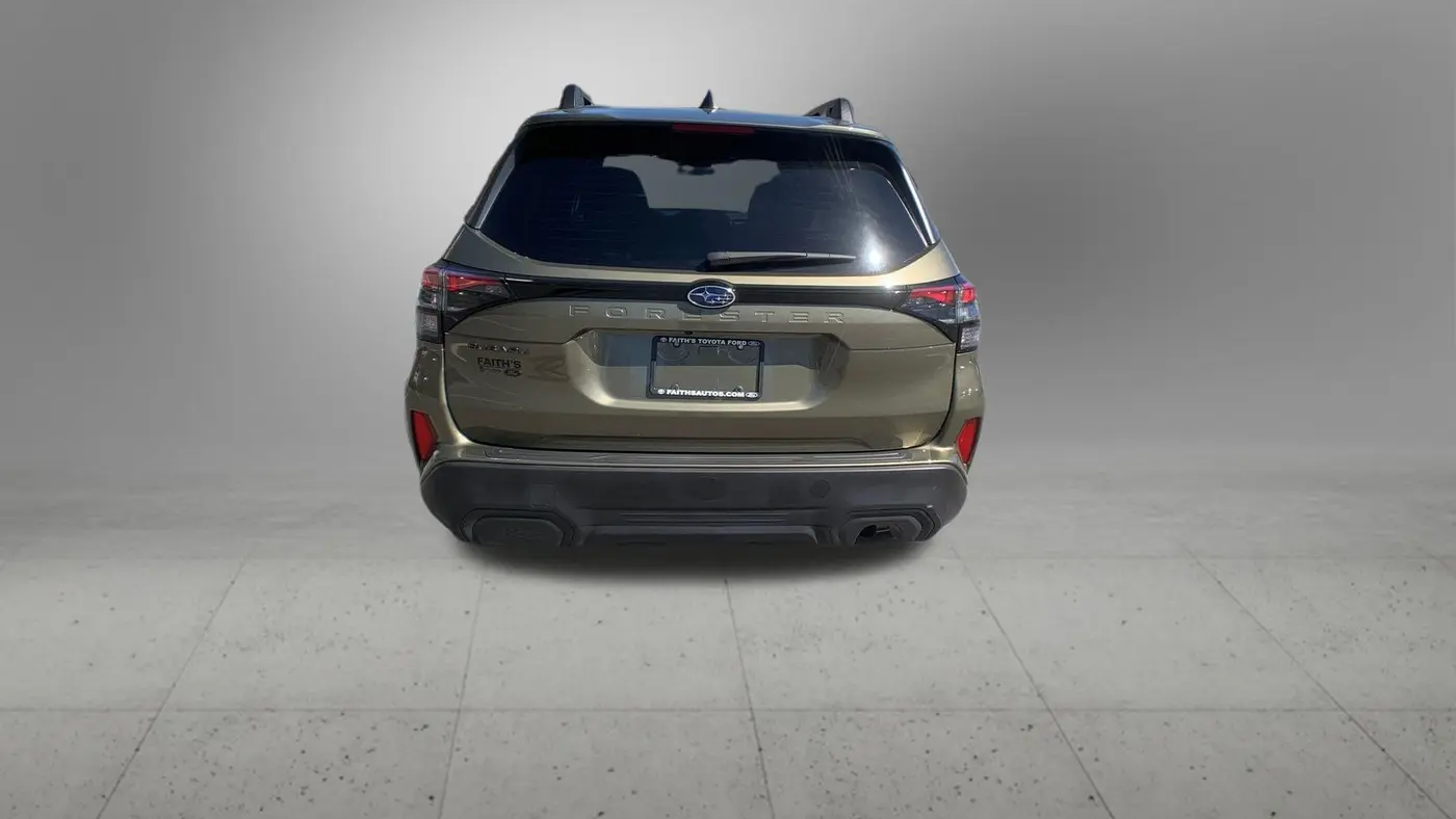 2025 Subaru Forester Premium