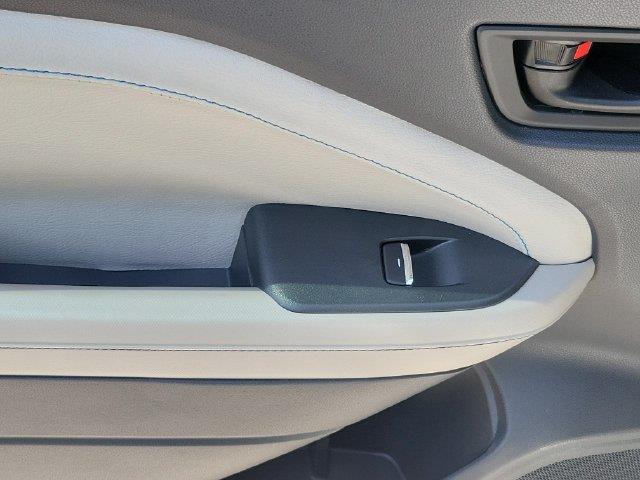 2025 Subaru Forester - $28,990