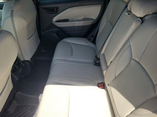2025 Subaru Forester - $28,990