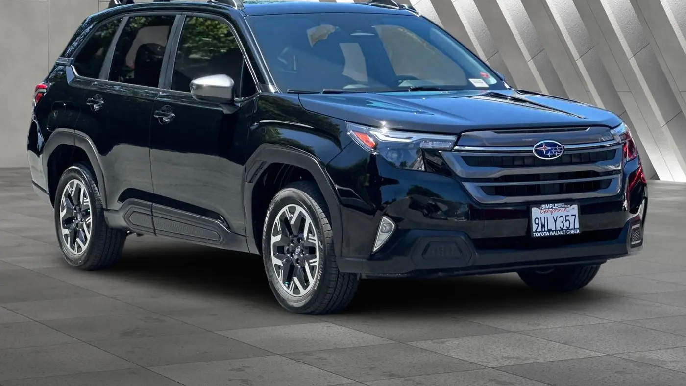 2025 Subaru Forester Premium