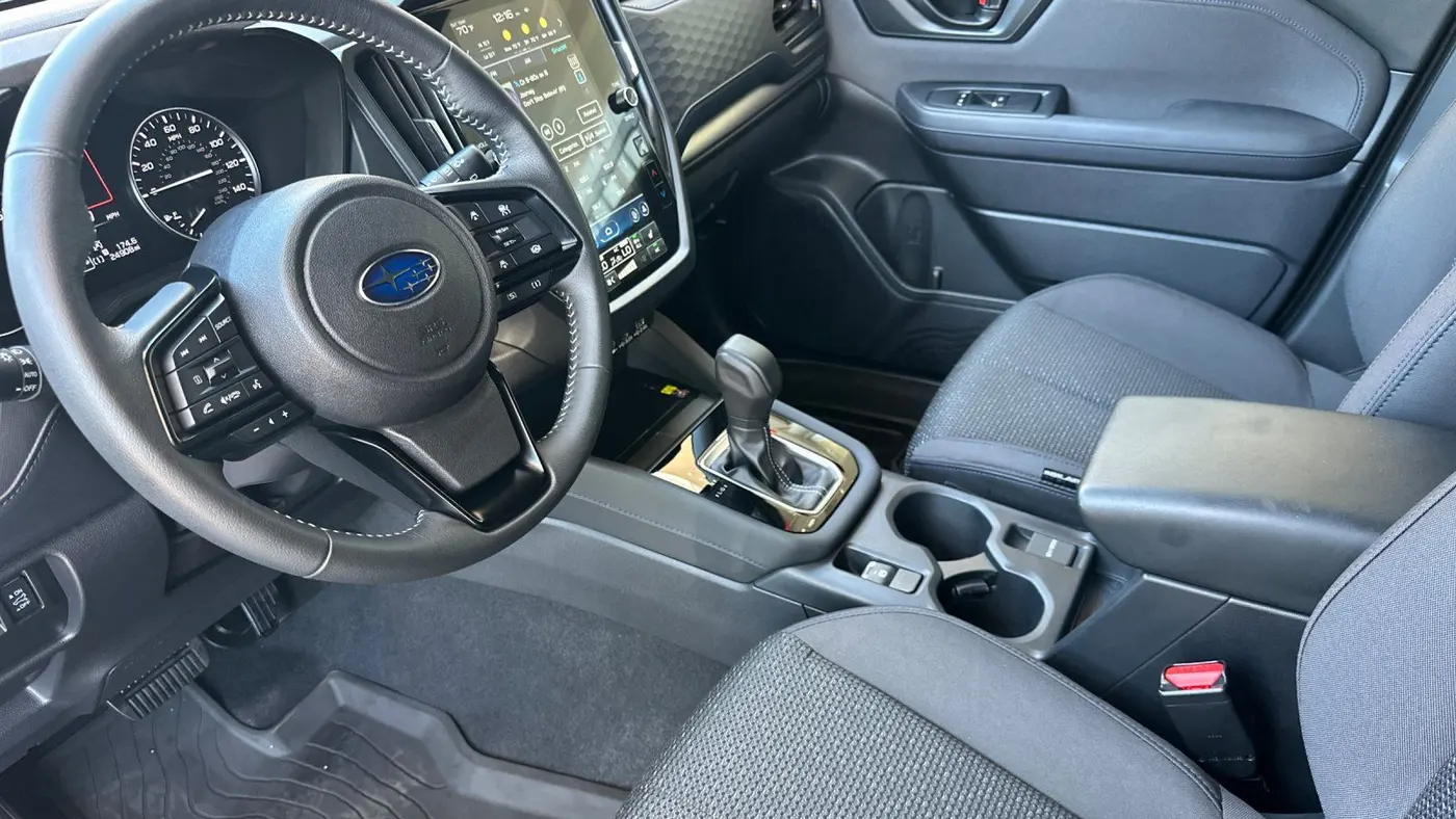 2025 Subaru Forester Premium