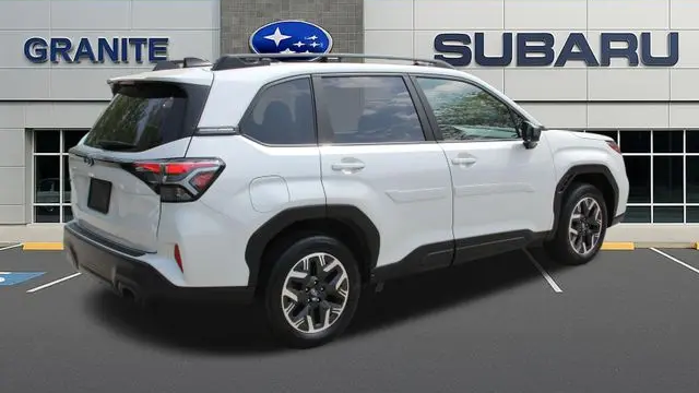 2025 Subaru Forester Premium