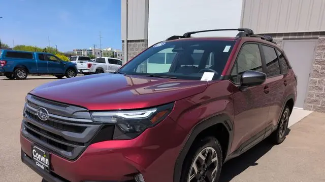 2025 Subaru Forester Premium