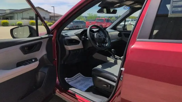 2025 Subaru Forester Premium