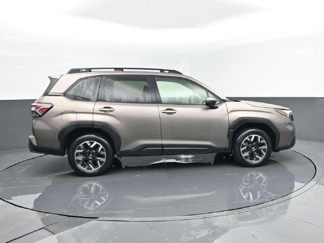 2025 Subaru Forester - $30,422