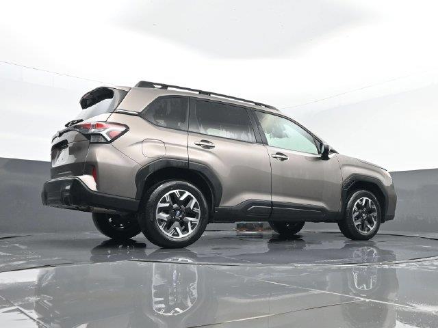 2025 Subaru Forester - $30,422