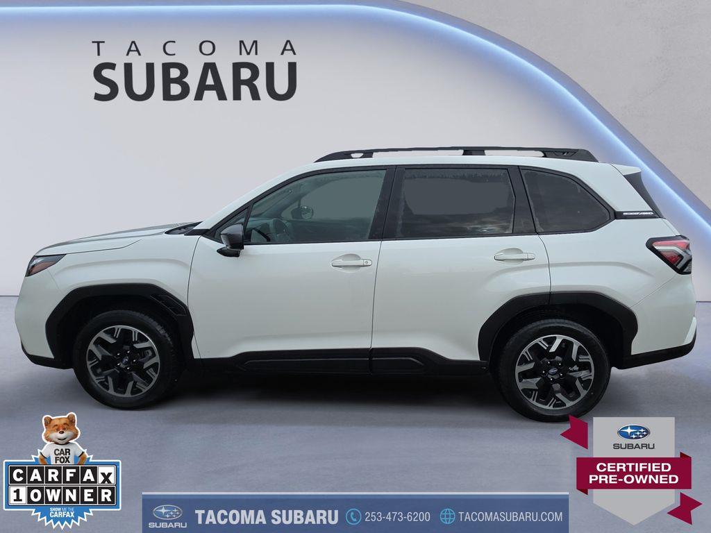 2025 Subaru Forester Premium — photo 1 of 12