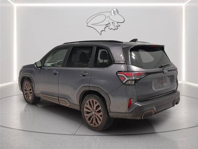 2025 Subaru Forester - $26,800