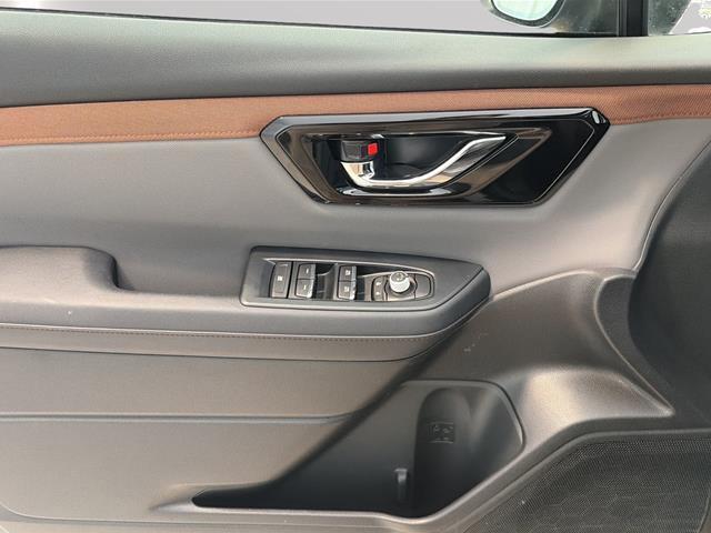 2025 Subaru Forester - $26,800