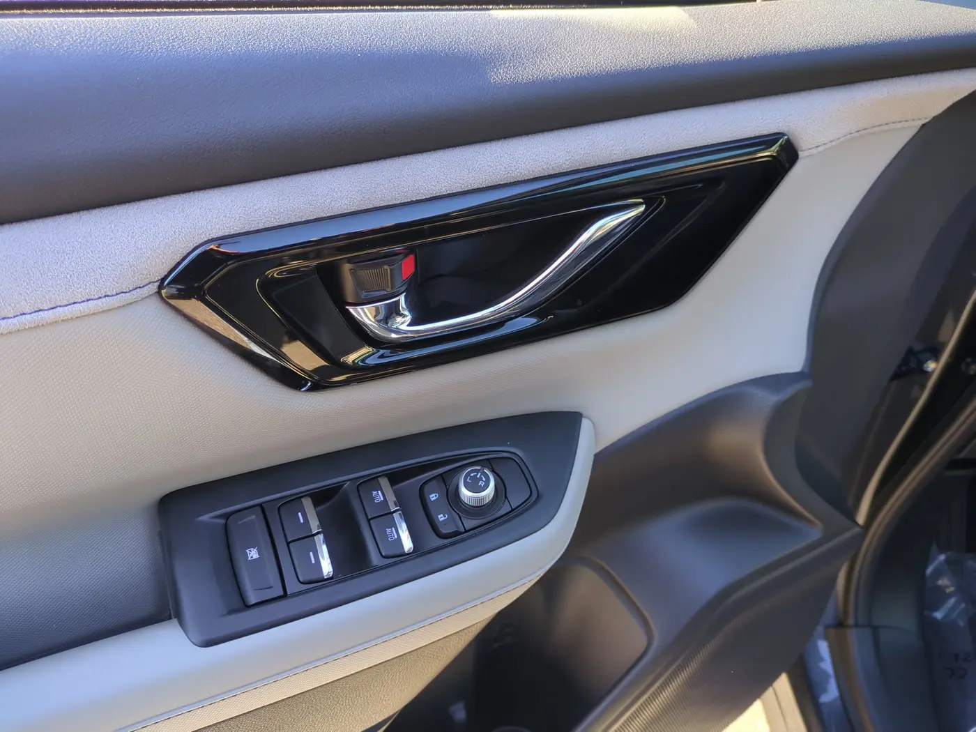 2025 Subaru Forester - $33,010