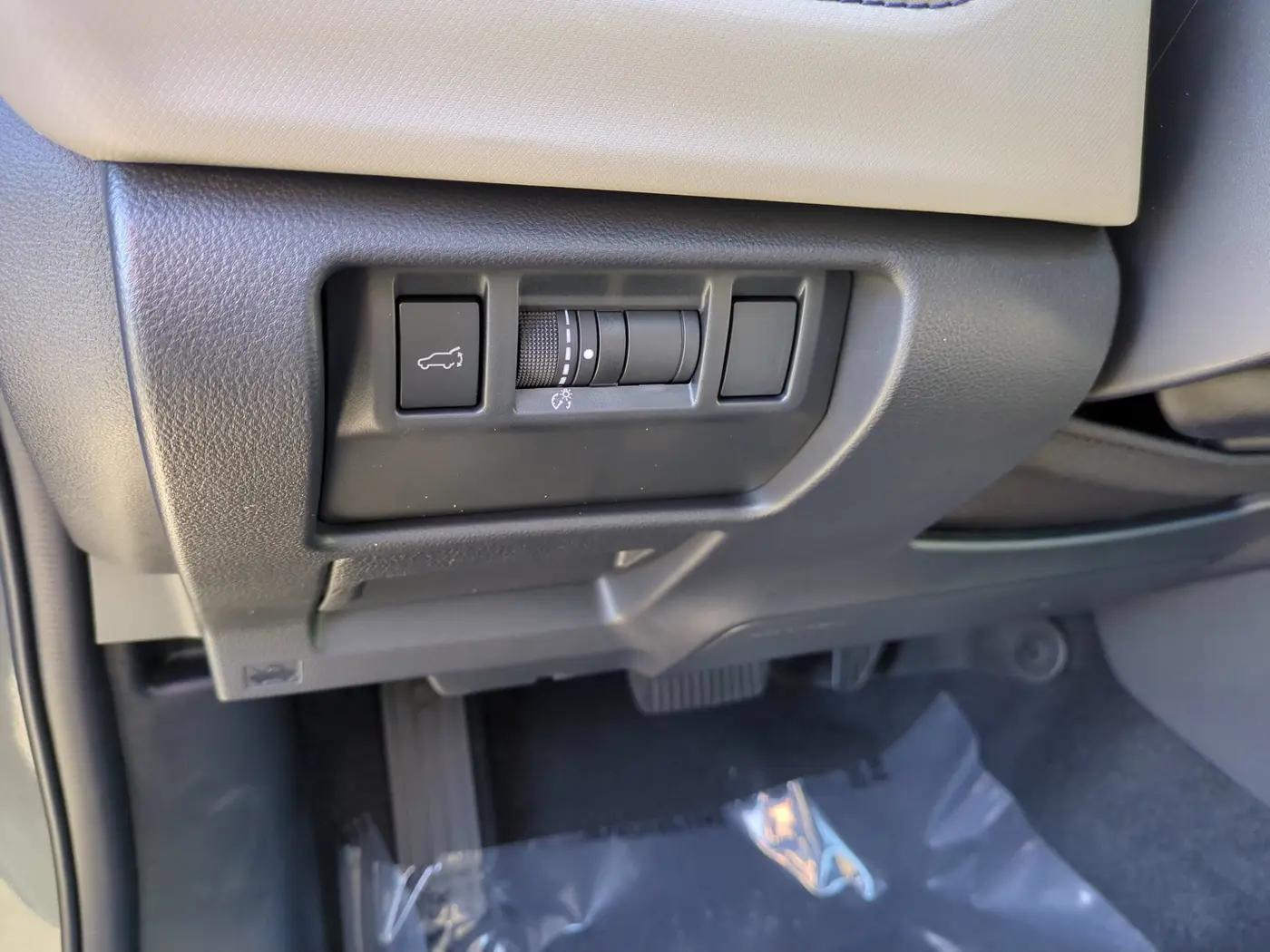 2025 Subaru Forester - $33,010