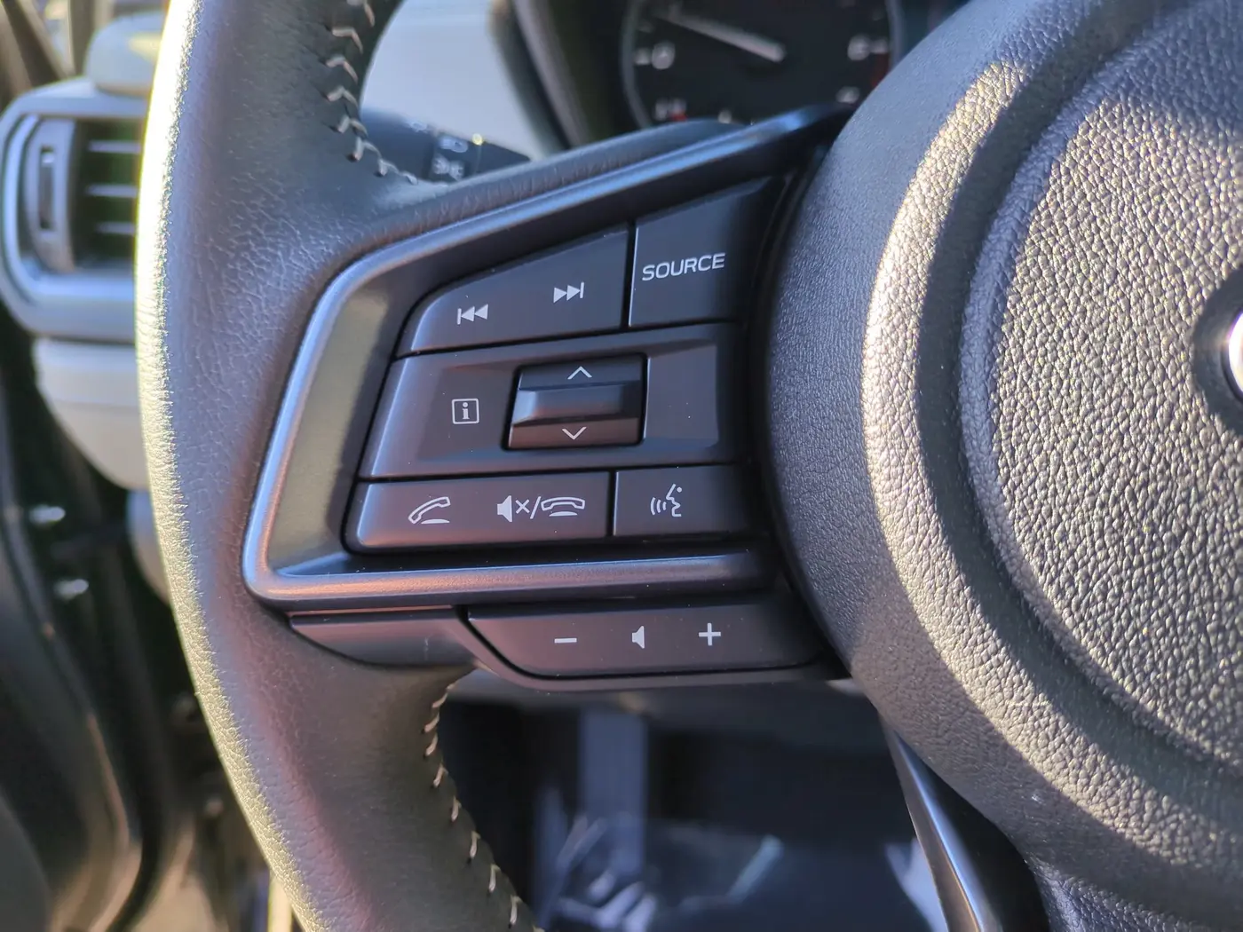 2025 Subaru Forester - $33,010