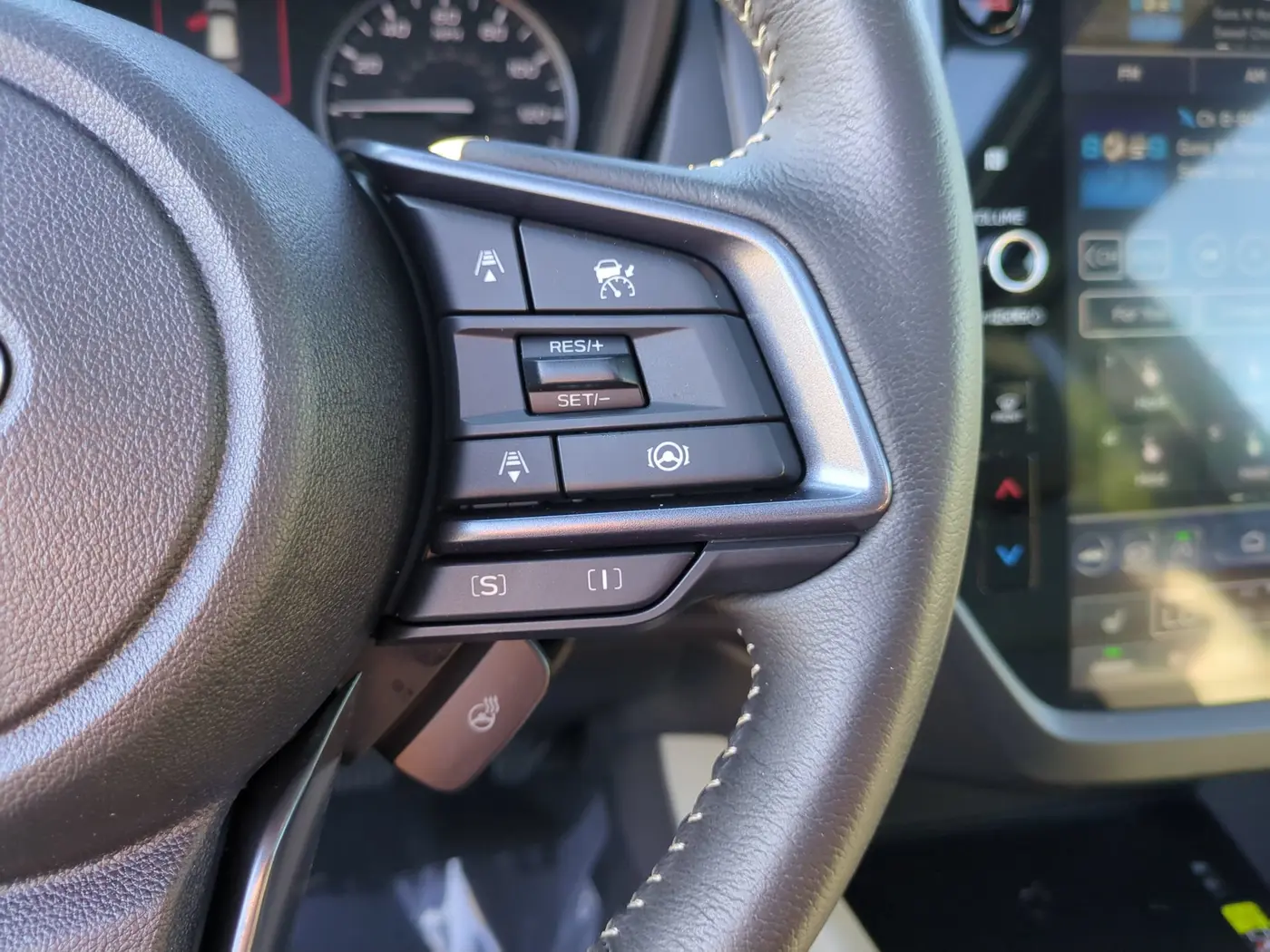 2025 Subaru Forester - $33,010