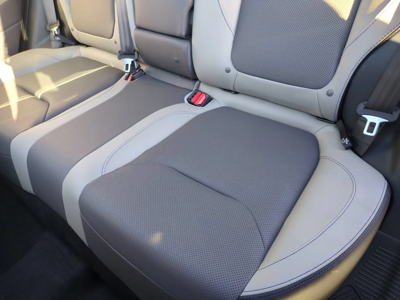 2025 Subaru Forester - $33,010