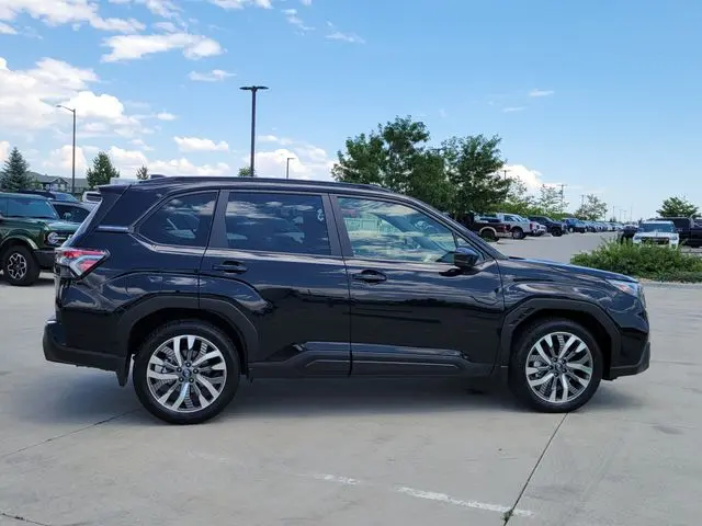 2025 Subaru Forester - $36,385