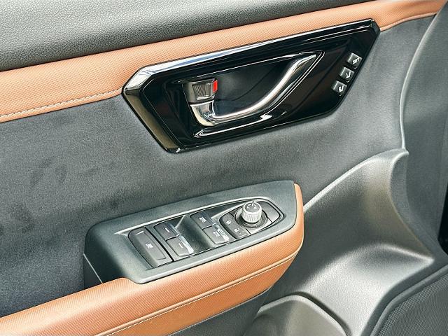 2025 Subaru Forester - $34,828