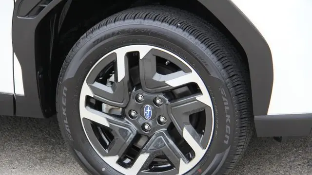 2025 Subaru Forester Premium Hybrid
