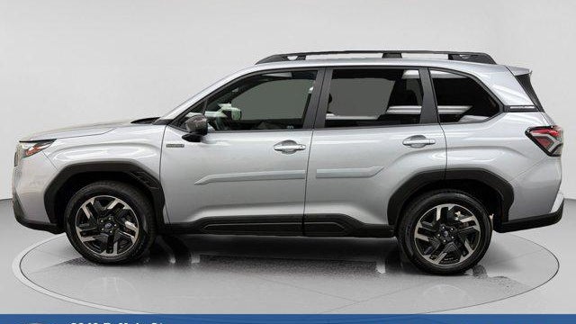 2025 Subaru Forester Premium Hybrid