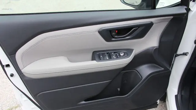 2025 Subaru Forester Premium Hybrid