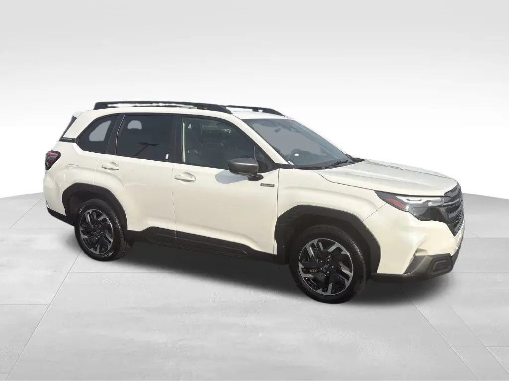 2025 Subaru Forester - $33,899