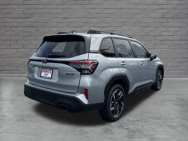 2025 Subaru Forester - $30,757