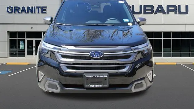 2025 Subaru Forester Limited Hybrid