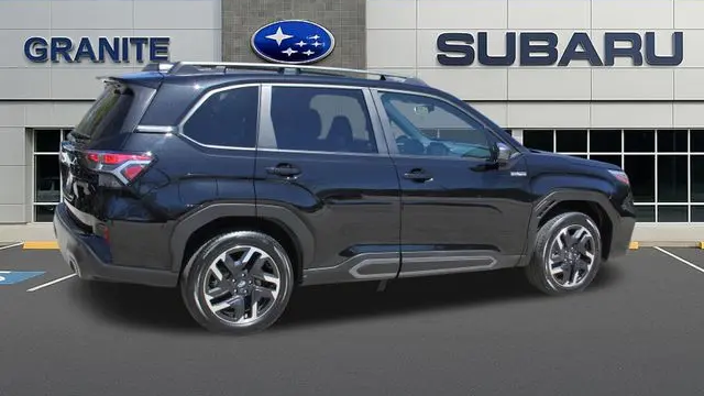 2025 Subaru Forester Limited Hybrid