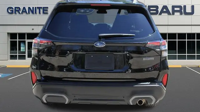 2025 Subaru Forester Limited Hybrid