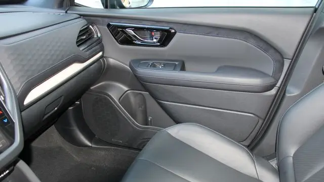 2025 Subaru Forester Limited Hybrid