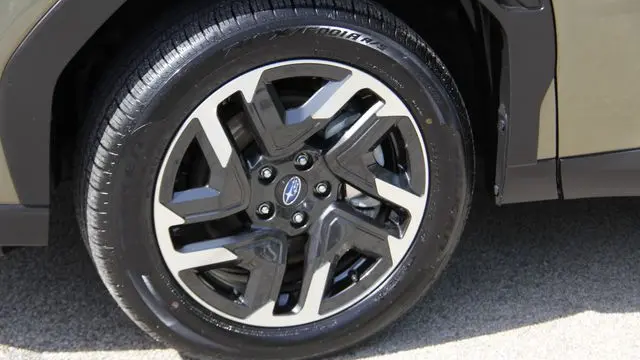 2025 Subaru Forester Limited Hybrid