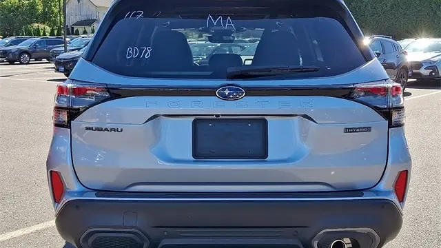 2025 Subaru Forester Limited Hybrid