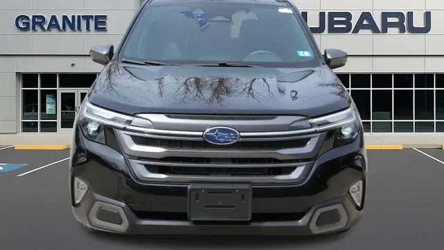 2025 Subaru Forester Limited Hybrid
