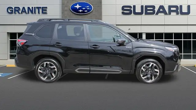 2025 Subaru Forester Limited Hybrid