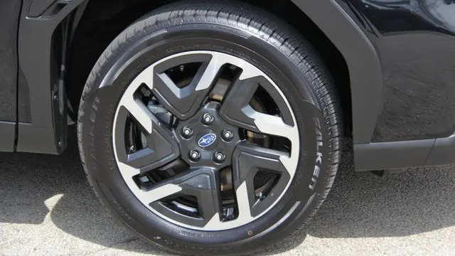 2025 Subaru Forester Limited Hybrid